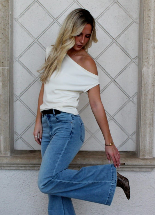 Chosen Asymmetrical Top